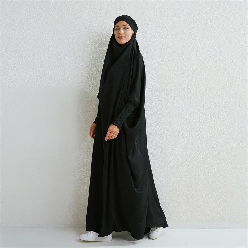 Abaya avec Hijab intégré - Robe de Prière Islamique Ample
