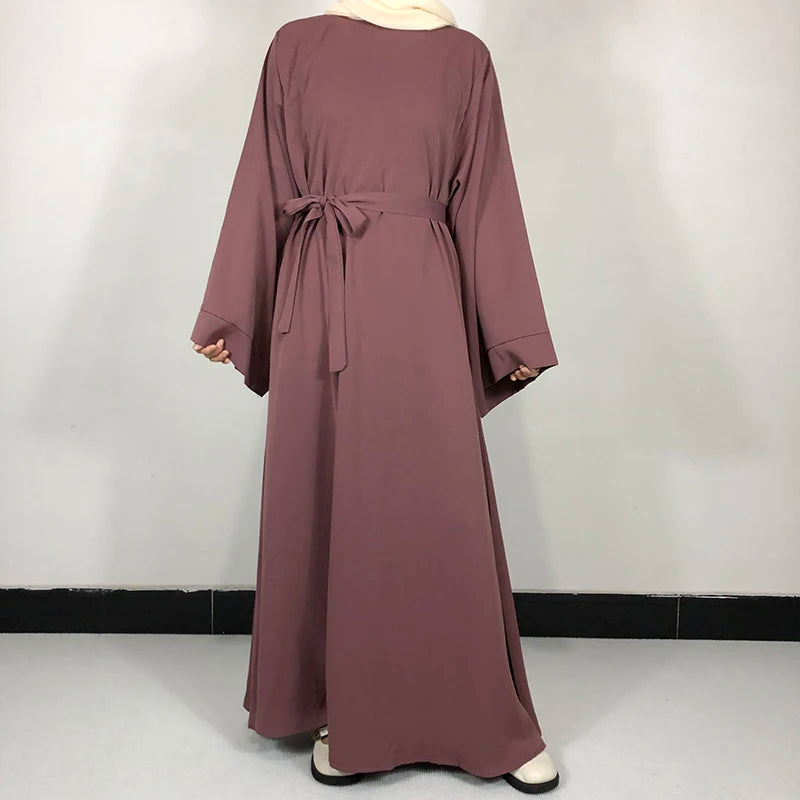 Abaya Unie - Robe Islamique avec Ceinture