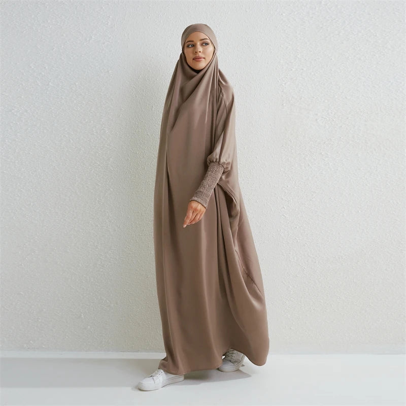 Abaya avec Hijab intégré - Robe de Prière Islamique Ample
