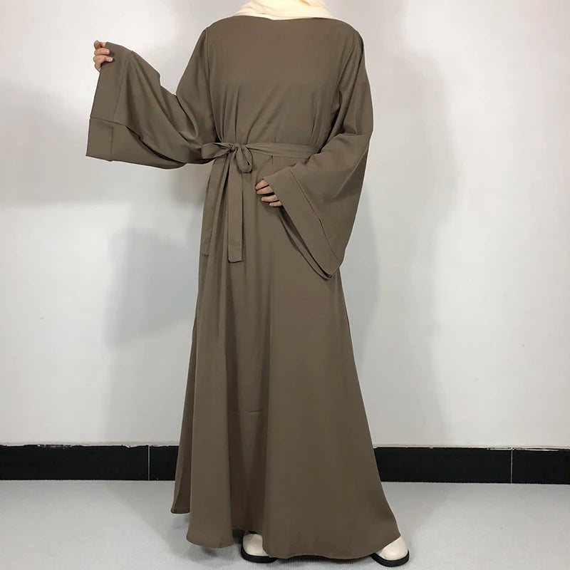Abaya Unie - Robe Islamique avec Ceinture